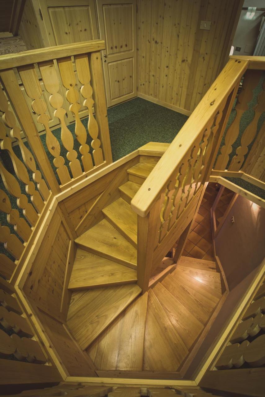 Chalet Terme ボルミオ エクステリア 写真